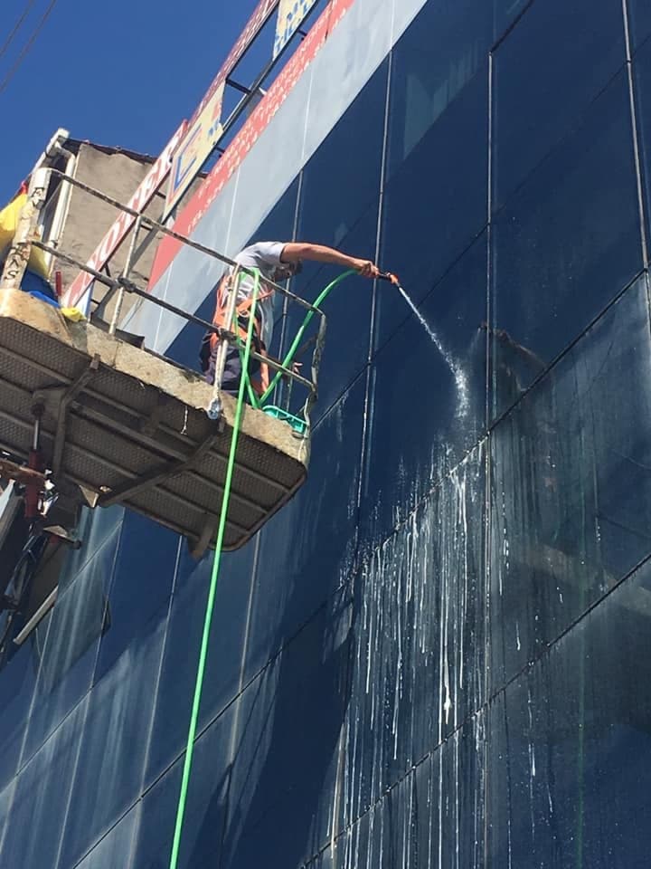 Platformdan yapılan kompozit panel temizliği